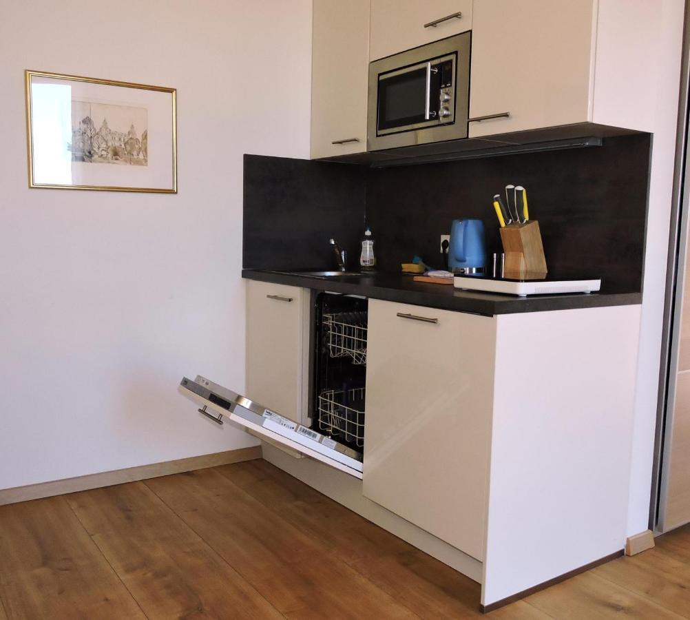 211 Amsterdam, Studio Apartment, 30M2 1-4 Pers Klagenfurt am Woerthersee Ngoại thất bức ảnh
